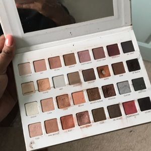 Lorac mega pro 3